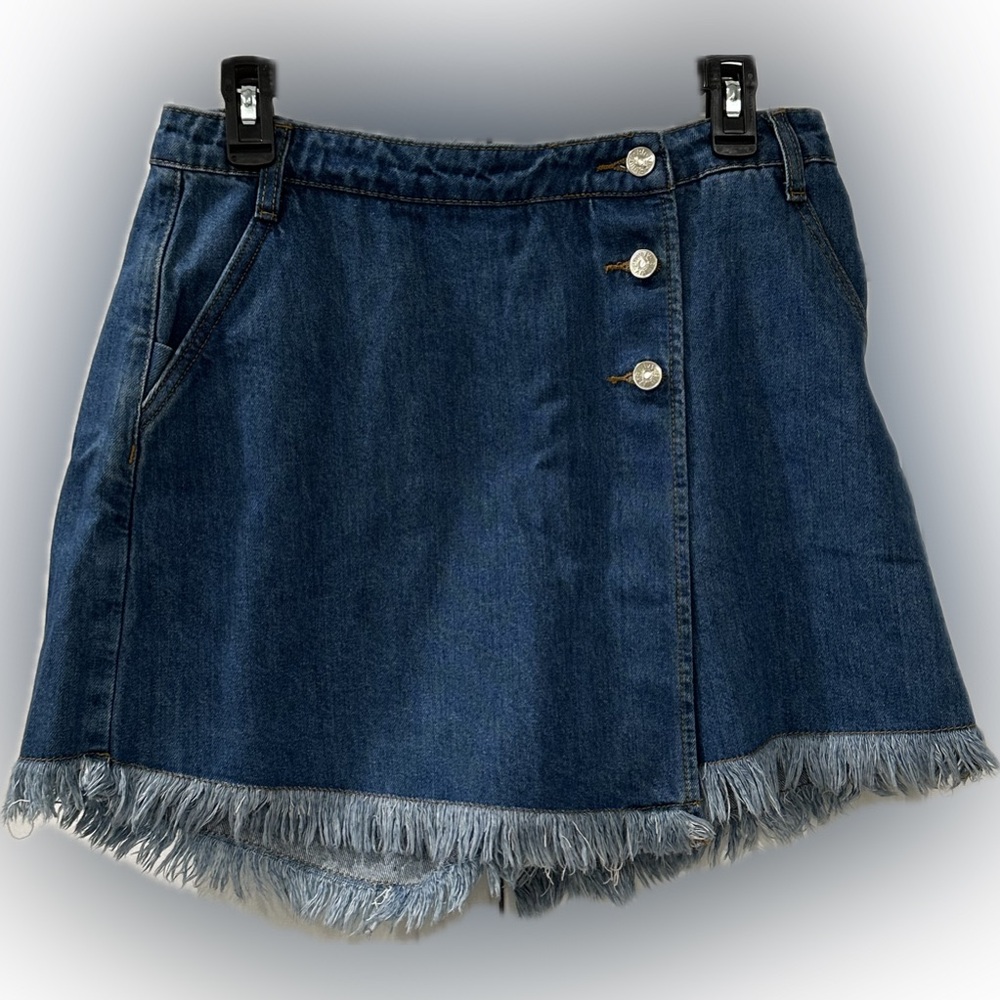 Bluivy denim skort - Medium - NWT
